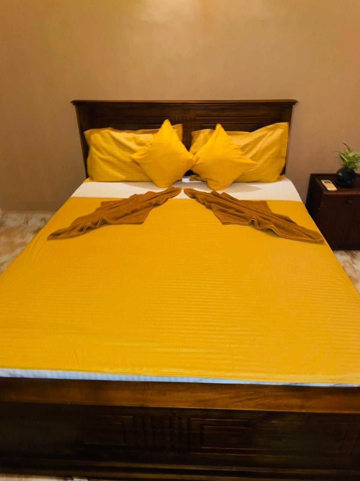 Winston Dutch Canal Villa Guest House Негомбо Экстерьер фото